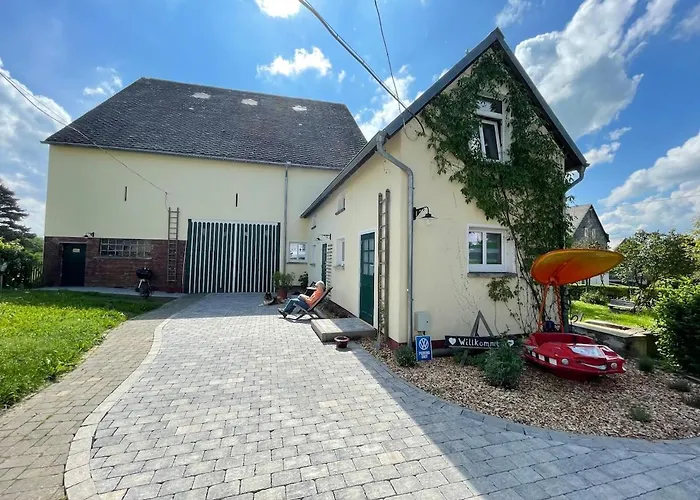 Apartamento Mitten Im Garten