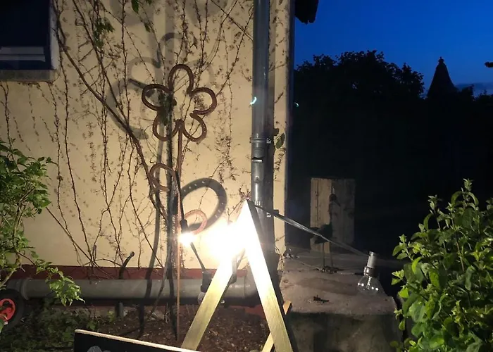 Mitten Im Garten Lotzbeuren