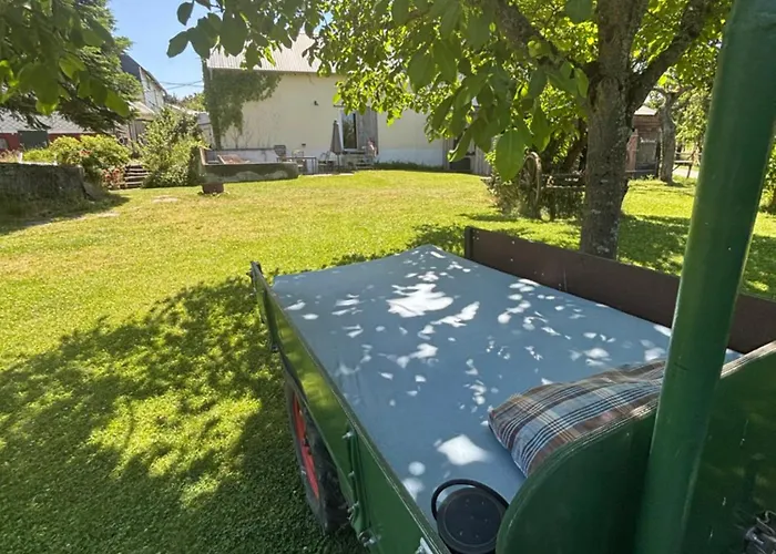 Apartamento Mitten Im Garten